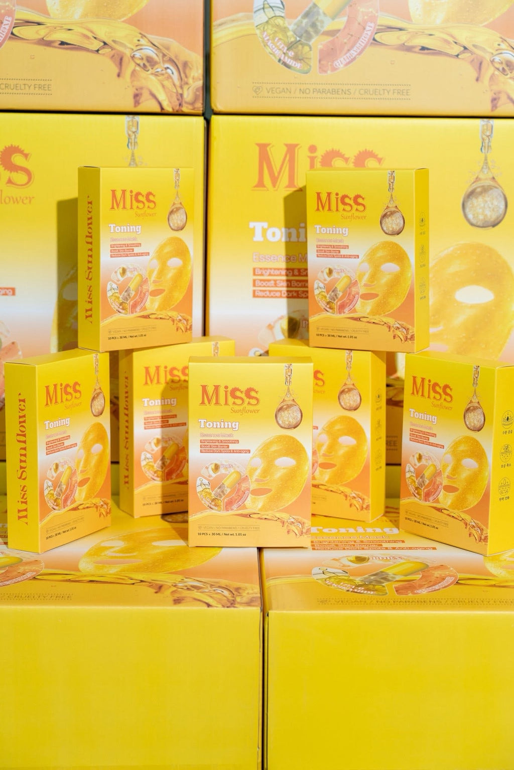 Miss Sunflower Toning Essence Mask  (10pcs x 30ml)