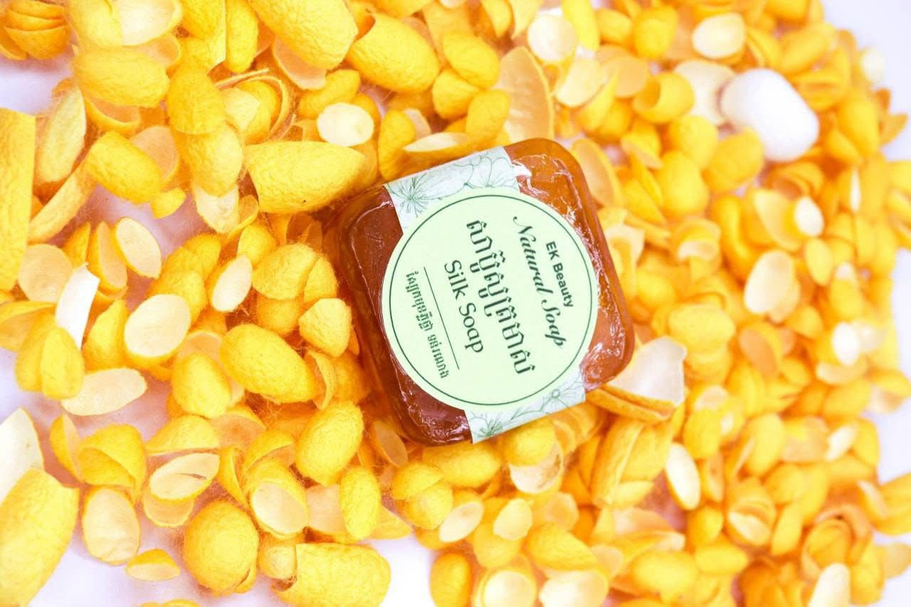 EK Beauty Natural Silk Soap (100g)